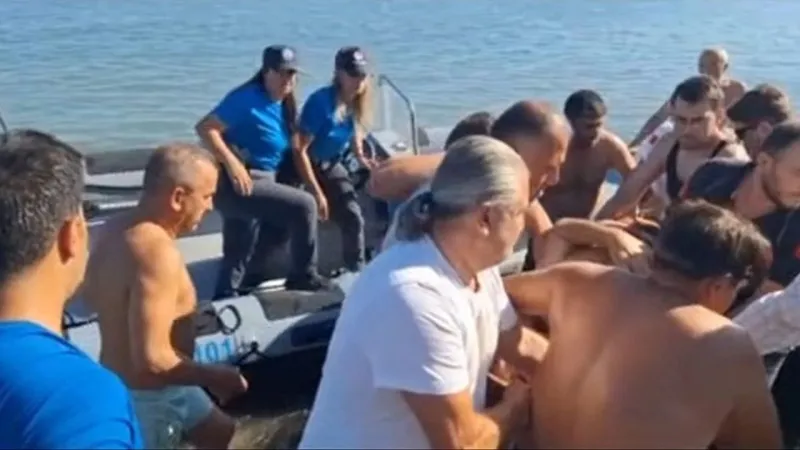 Arsuz Sahilinde Bir Vatandaş Beyin Kanaması Geçirdi