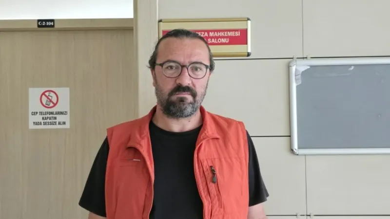 Gazeteci Adnan Bilen'e 'cumhurbaşkanına hakaretten' beraat
