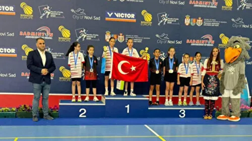 Kayseri'nin Gururu! Badmintoncular Sırbistan'ı Salladı!