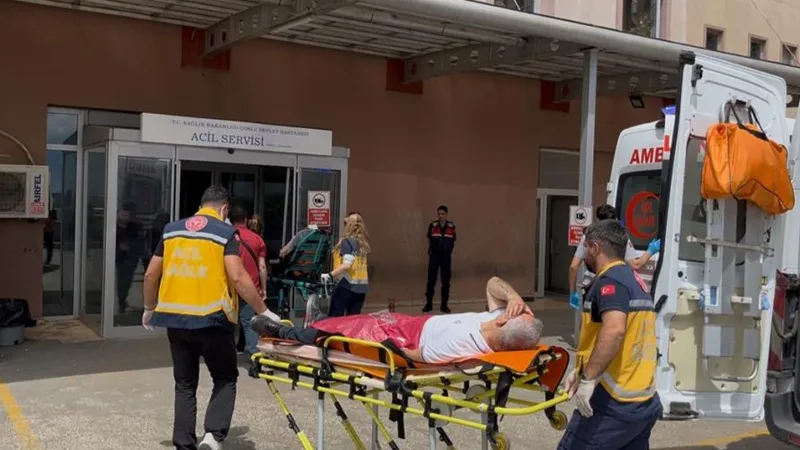 Mahalle muhtarına bıçaklı saldırı