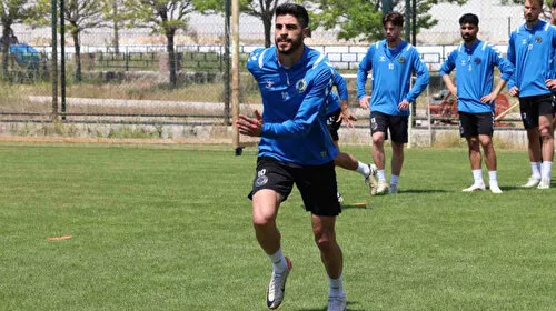 Menemen FK’da Mazlum Demir takımdan ayrılıyor