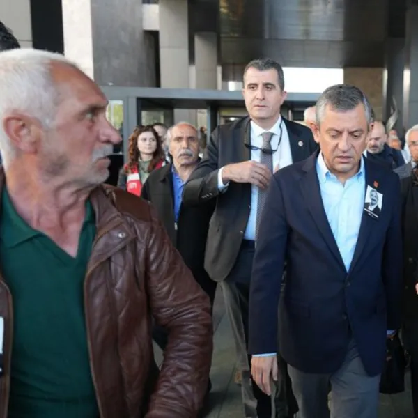 Özgür Özel'e Saldıran Şahsın Şok İfadesi: "Aylık 4 Bin Kira Ödüyorum!"