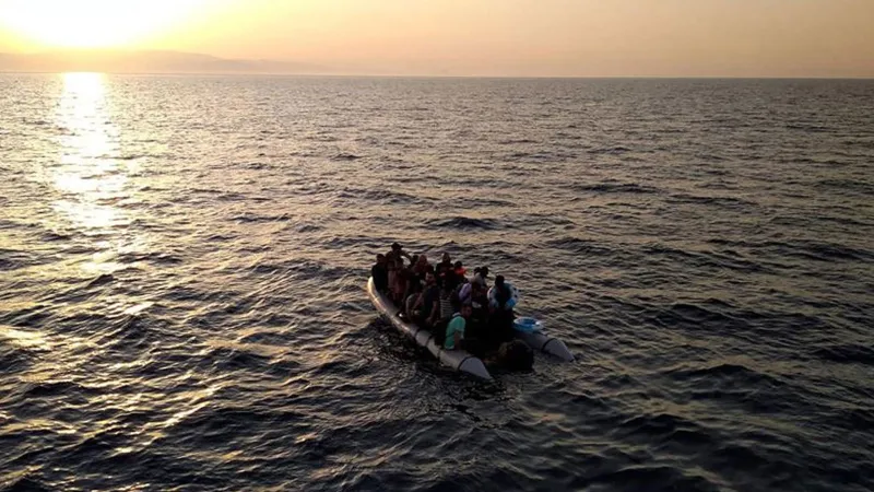 Edirne ve Kırklareli'nde Göçmen Operasyonu: 15 Kaçak Yakalandı!
