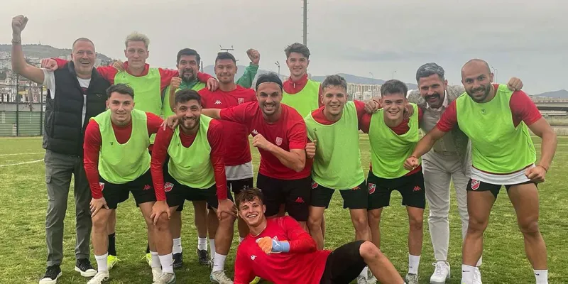 Karşıyaka'da Kritik Toplantı! Ergüllü'den Play-Off Mesajı