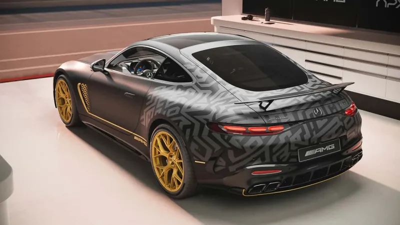 Mercedes'ten F1 Filmine Özel AMG GT 63! Sadece 52 Adet!