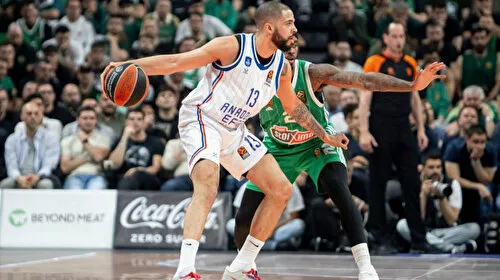 Efes Fırtınası Esti! Panathinaikos'u Deplasmanda Yıktı!
