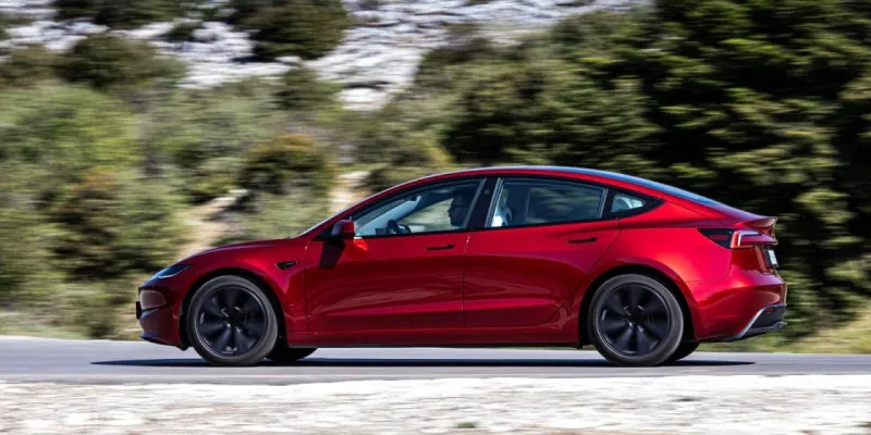 Tesla Lastikleri Neden Daha Çabuk Aşınıyor? Şok Eden Gerçek!