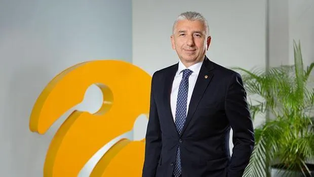 Turkcell Ramazan'da 100 Milyon GB Hediye Dağıtıyor: Salla Kazan Kampanyası