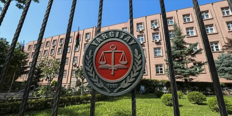 Yargıtay'dan Şaşırtan Hıyar Kararı: Hakaret Mi, Değil Mi?