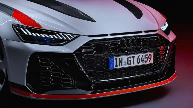 Yeni Audi RS6, hibrit V8 motordan güç alabilir