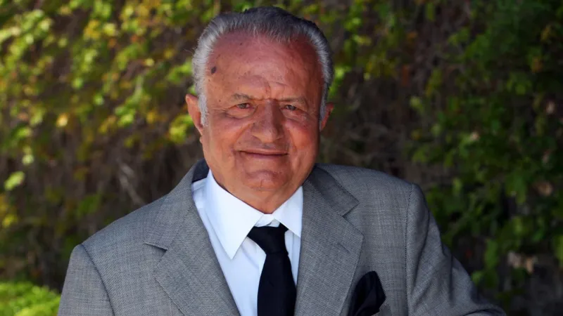 Zeki Triko’nun kurucusu Zeki Başeskioğlu hayatını kaybetti!